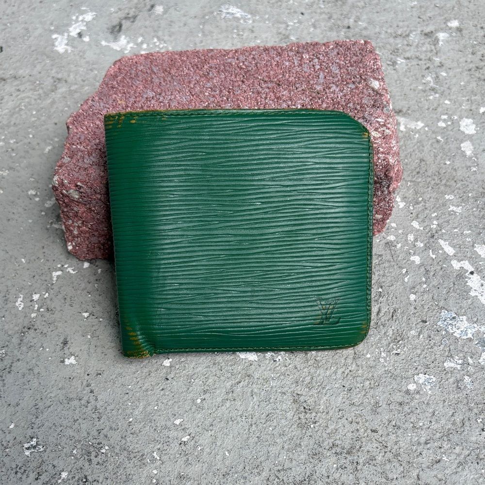 Vintage Louis Vuitton green Epi, leather men’s billfold